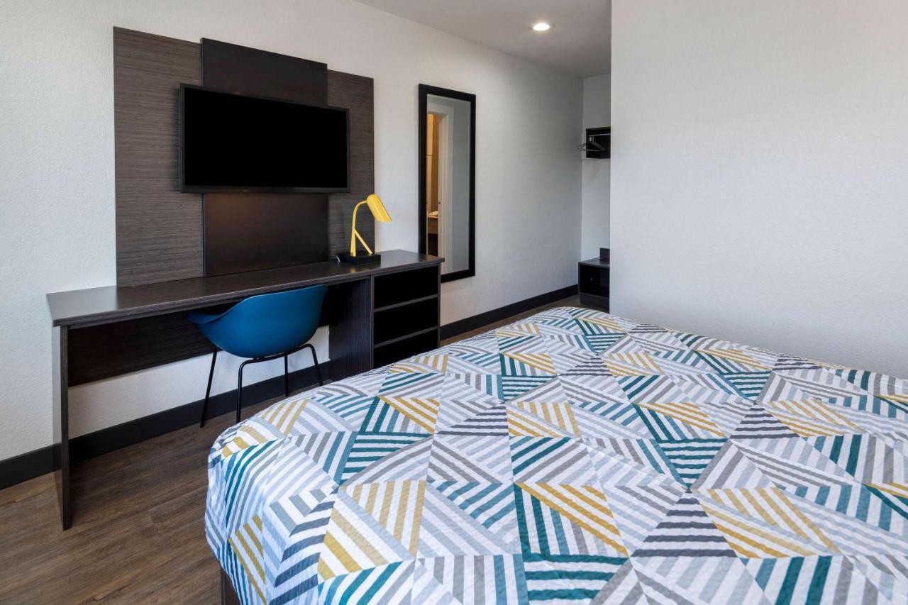 Motel 6-Fontana, Ca エクステリア 写真