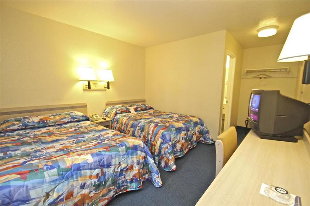 Motel 6-Fontana, Ca 部屋 写真